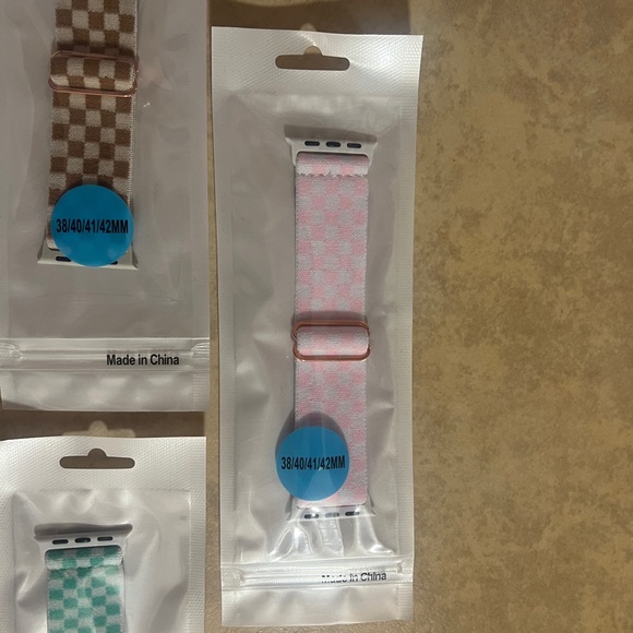 Checkered Watch Bands Set - Picture 5 of 5